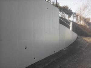 モンパレA・B・C棟　擁壁塗装工事 004